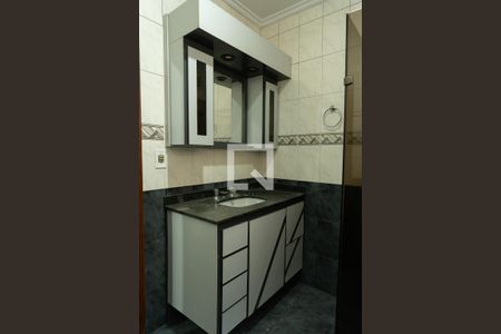 Casa à venda com 353m², 3 quartos e 5 vagasBanheiro 1