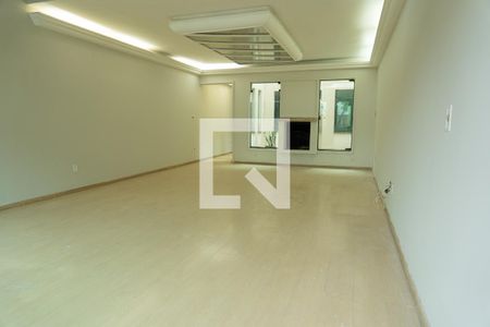 Sala de casa à venda com 3 quartos, 353m² em Vila Humaita, Santo André