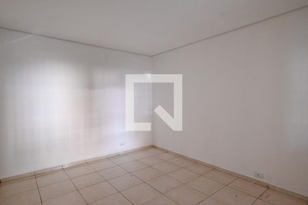 Quarto 1 de casa para alugar com 2 quartos, 130m² em Bosque da Saúde, São Paulo