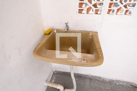 Casa para alugar com 130m², 2 quartos e 2 vagas Casa para alugar com 130m², 2 quartos e 2 vagasArea de Serviço