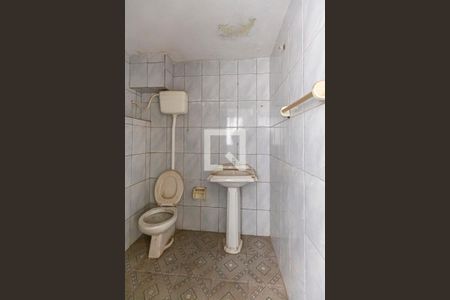 Banheiro de casa à venda com 1 quarto, 50m² em Cidade São Jorge, Santo André