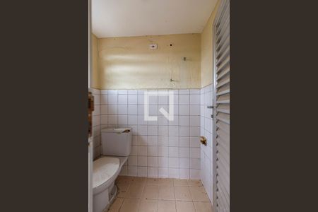 Banheiro de casa à venda com 1 quarto, 38m² em Cidade São Jorge, Santo André