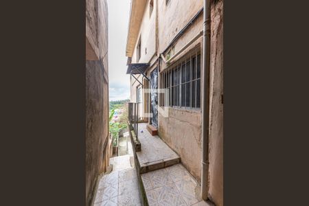 Casa à venda com 150m², 5 quartos e 1 vaga Casa à venda com 150m², 5 quartos e 1 vagaEntrada casa 3