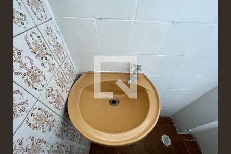 Banheiro  de apartamento para alugar com 1 quarto, 24m² em Jabaquara, São Paulo