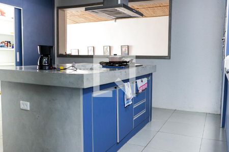 Casa à venda com 875m², 4 quartos e 4 vagas Casa à venda com 875m², 4 quartos e 4 vagasCozinha - Armários