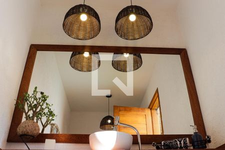 Casa à venda com 875m², 4 quartos e 4 vagas Casa à venda com 875m², 4 quartos e 4 vagasBanheiro