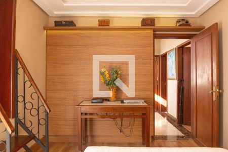 Casa para alugar com 300m², 4 quartos e 4 vagas Casa para alugar com 300m², 4 quartos e 4 vagasQuarto 2