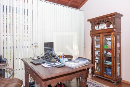 Casa para alugar com 300m², 4 quartos e 4 vagas Casa para alugar com 300m², 4 quartos e 4 vagasQuarto 1