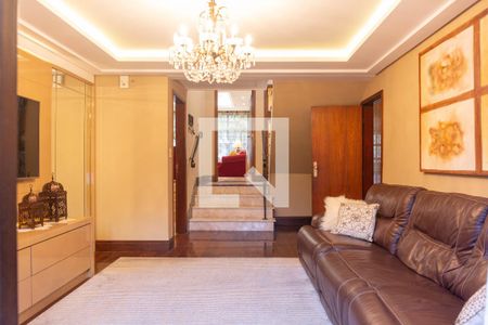 Casa para alugar com 300m², 4 quartos e 4 vagas Casa para alugar com 300m², 4 quartos e 4 vagasSala da tv