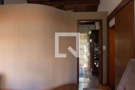 Casa para alugar com 300m², 4 quartos e 4 vagas Casa para alugar com 300m², 4 quartos e 4 vagasQuarto 1