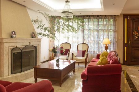 Sala de estar de casa para alugar com 4 quartos, 300m² em Boa Vista, Porto Alegre