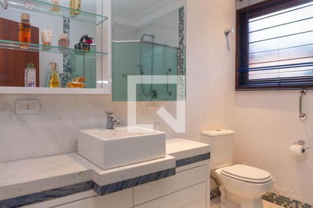 Casa para alugar com 300m², 4 quartos e 4 vagas Casa para alugar com 300m², 4 quartos e 4 vagasBanheiro 1