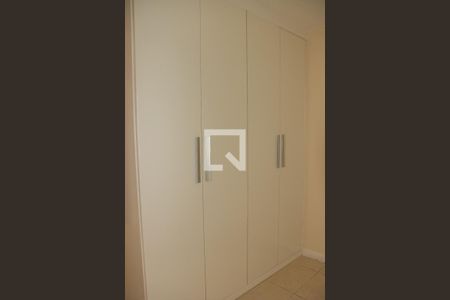 Apartamento à venda com 80m², 2 quartos e 1 vaga Apartamento à venda com 80m², 2 quartos e 1 vagaQuarto