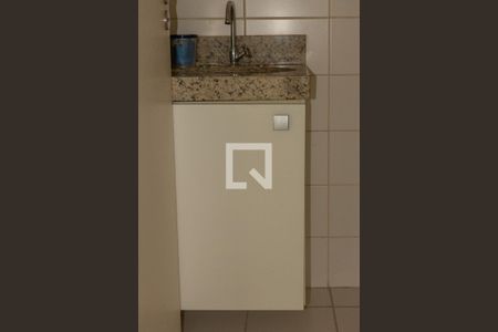 Apartamento à venda com 80m², 2 quartos e 1 vaga Apartamento à venda com 80m², 2 quartos e 1 vagaBanheiro 2