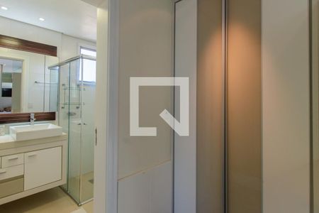 Apartamento para alugar com 113m², 3 quartos e 2 vagas Apartamento para alugar com 113m², 3 quartos e 2 vagasSuíte