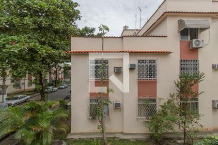 Vista do Quarto 1 de apartamento para alugar com 2 quartos, 60m² em Portuguesa, Rio de Janeiro