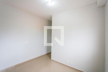 Sala de apartamento para alugar com 2 quartos, 90m² em Vila Eldízia, Santo André