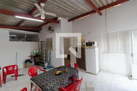 Casa à venda com 450m², 5 quartos e 3 vagasCozinha