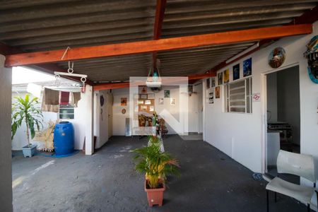 Casa à venda com 450m², 5 quartos e 3 vagasVaranda da Casa 02