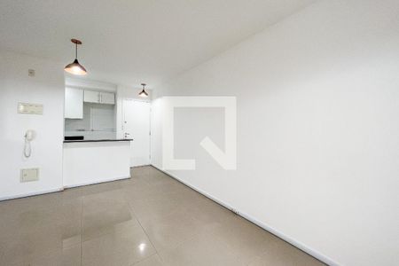 Sala de apartamento para alugar com 3 quartos, 70m² em Jardim Belaura, São Paulo