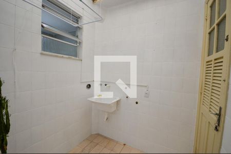 Apartamento para alugar com 60m², 2 quartos e sem vagaCozinha e Área de Serviço
