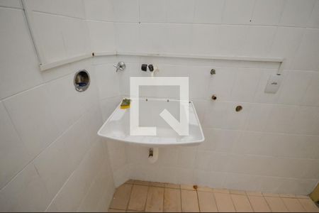 Apartamento para alugar com 60m², 2 quartos e sem vagaCozinha e Área de Serviço