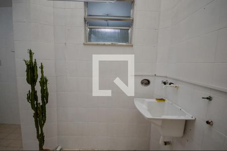 Apartamento para alugar com 60m², 2 quartos e sem vagaCozinha e Área de Serviço