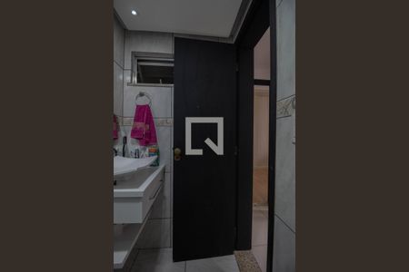 Apartamento à venda com 72m², 2 quartos e 2 vagas Apartamento à venda com 72m², 2 quartos e 2 vagasBanheiro 2