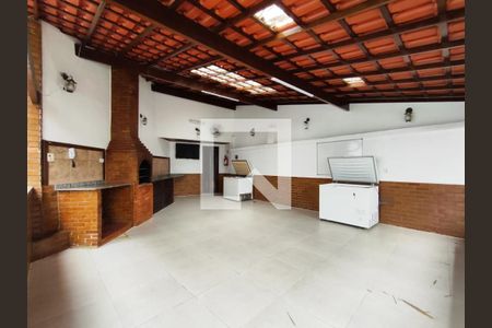 Apartamento à venda com 72m², 2 quartos e 2 vagas Apartamento à venda com 72m², 2 quartos e 2 vagasÁrea comum - Churrasqueira