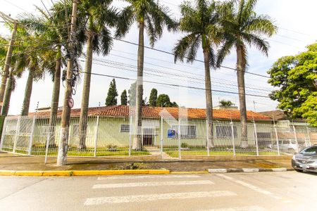 Casa para alugar com 600m², 3 quartos e 6 vagasFachada