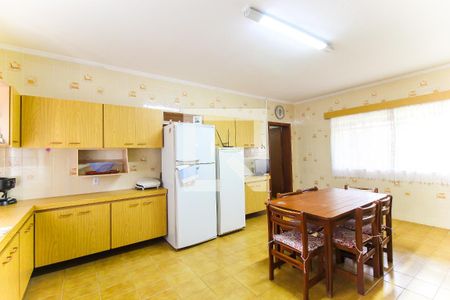 Cozinha de casa para alugar com 3 quartos, 600m² em Vila Romanópolis, Ferraz de Vasconcelos