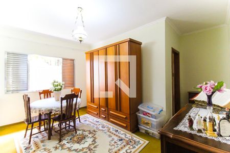 Casa para alugar com 600m², 3 quartos e 6 vagasSuíte 2