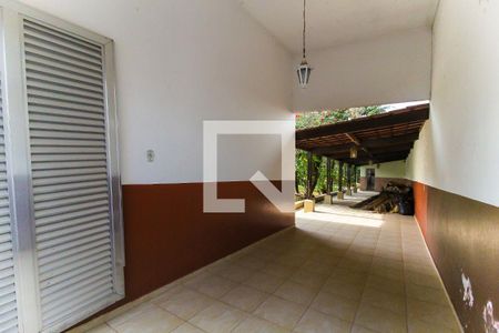 Casa para alugar com 600m², 3 quartos e 6 vagasGaragem
