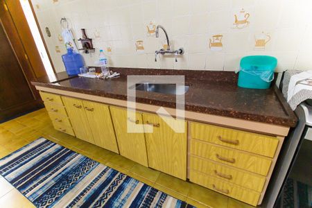 Casa para alugar com 600m², 3 quartos e 6 vagasCozinha