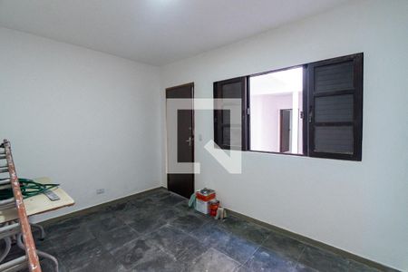 Casa à venda com 112m², 4 quartos e 1 vaga Casa à venda com 112m², 4 quartos e 1 vagaQuarto de Serviço