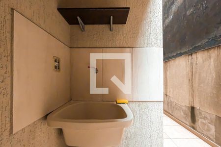 Casa para alugar com 100m², 2 quartos e 1 vagaÁrea de Serviço