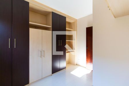 Casa de condomínio à venda com 83m², 3 quartos e 3 vagasQuarto 01