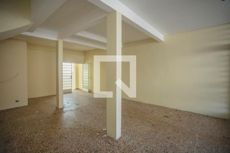 Casa para alugar com 250m², 4 quartos e 2 vagas Casa para alugar com 250m², 4 quartos e 2 vagasGaragem