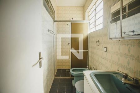 Casa para alugar com 250m², 4 quartos e 2 vagas Casa para alugar com 250m², 4 quartos e 2 vagasBanheiro Suíte