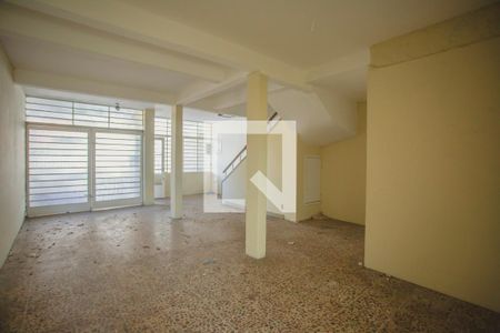 Casa para alugar com 250m², 4 quartos e 2 vagas Casa para alugar com 250m², 4 quartos e 2 vagasGaragem