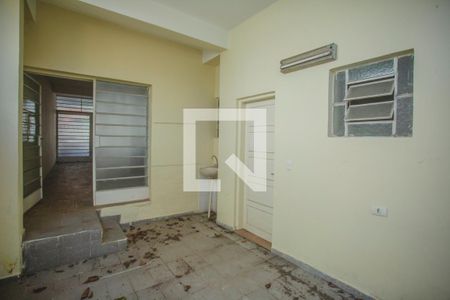 Casa para alugar com 250m², 4 quartos e 2 vagas Casa para alugar com 250m², 4 quartos e 2 vagasQuintal