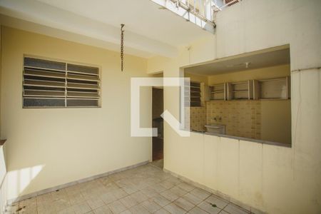 Casa para alugar com 250m², 4 quartos e 2 vagas Casa para alugar com 250m², 4 quartos e 2 vagasÁrea de Serviço