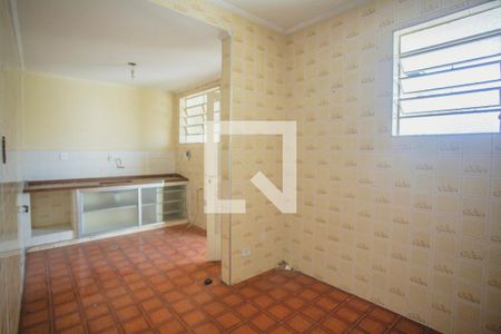 Casa para alugar com 250m², 4 quartos e 2 vagas Casa para alugar com 250m², 4 quartos e 2 vagasCozinha
