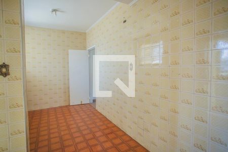 Casa para alugar com 250m², 4 quartos e 2 vagas Casa para alugar com 250m², 4 quartos e 2 vagasCozinha