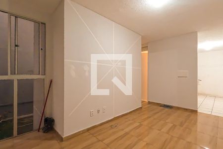 Sala de apartamento para alugar com 2 quartos, 45m² em Jardim Angélica, Guarulhos