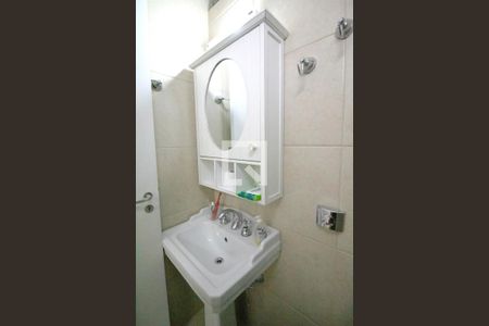 Apartamento para alugar com 120m², 2 quartos e 1 vaga Apartamento para alugar com 120m², 2 quartos e 1 vagaBanheiro