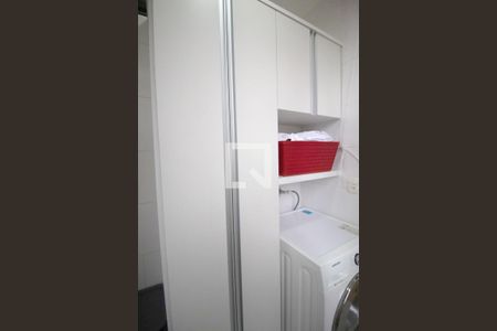 Apartamento para alugar com 120m², 2 quartos e 1 vaga Apartamento para alugar com 120m², 2 quartos e 1 vagaÁrea de serviço
