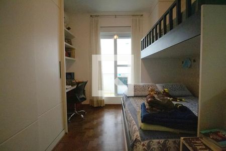 Apartamento para alugar com 120m², 2 quartos e 1 vaga Apartamento para alugar com 120m², 2 quartos e 1 vagaQuarto