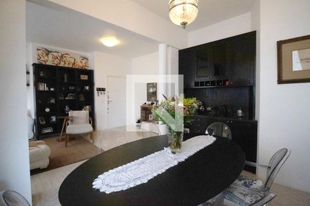 Sala de apartamento para alugar com 2 quartos, 120m² em Cerqueira César, São Paulo