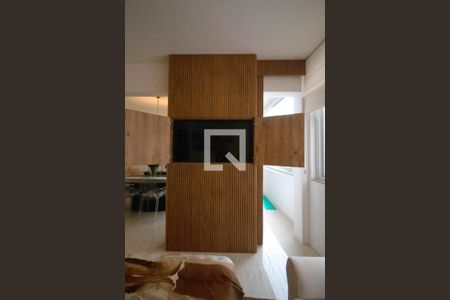 Apartamento para alugar com 120m², 2 quartos e 1 vaga Apartamento para alugar com 120m², 2 quartos e 1 vagaSala